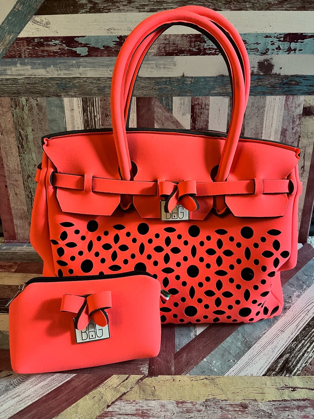 Save My Bag Neon Coral Neoprene Handbag NWT Laser Cut Cosmetic Bag Set